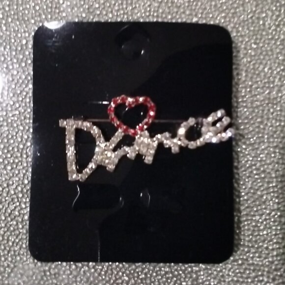 Pretty "I Heart Dance" Rhinestone Theatrical Pin with Red Rhinestone Heart NEW - Picture 1 of 2